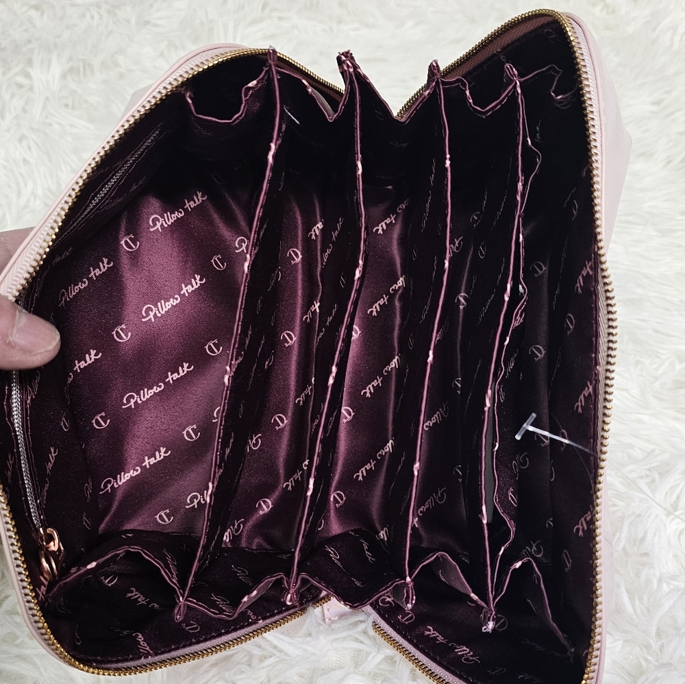 Charlotte Tilbury NWOT Pillow Talk Cosmetics Bag / Nordstrom - Picture 10 of 12